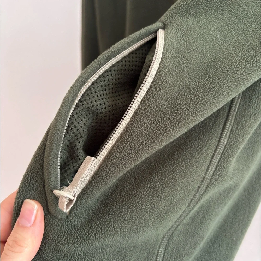 Women’s TNA Olive Green Quarter-zip - Picture 5 of 8